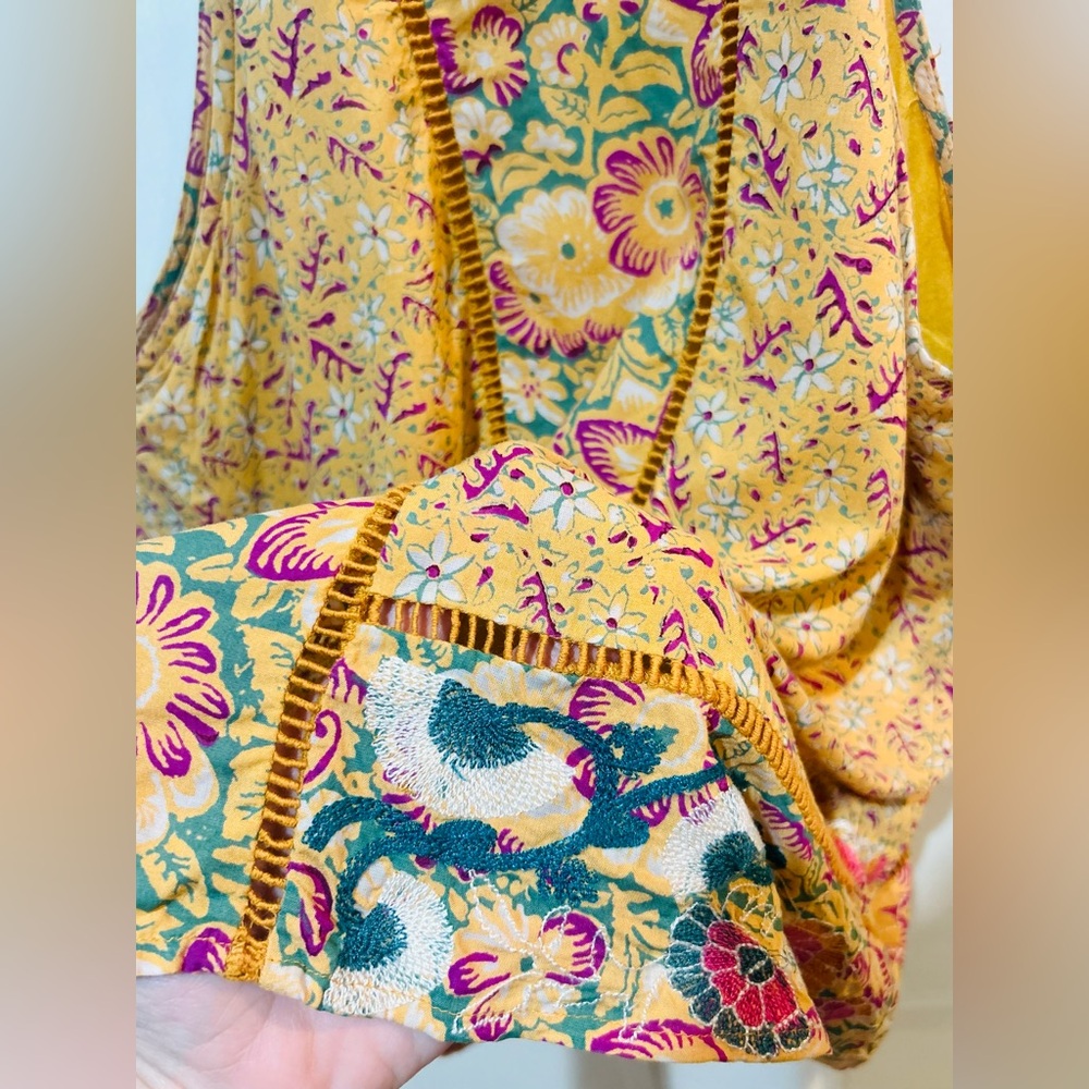 Anthropologie Akemi + Kin Melina Embroidered Halter Top Boho Summer Size 12 - Picture 12 of 14